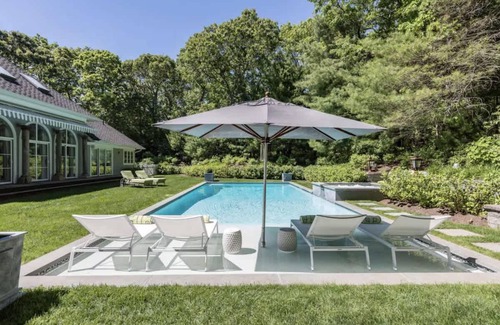 Northwest Harbor House | Bull Path Manor by Rove - 4BR Family Home with Pool & Hot Tub