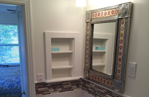 Starkville House | Bulldog Getaway, 3 bedroom, 2 bath, 1.5 miles to campus