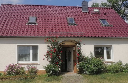 Dobbrikow House | Bullerbü in Brandenburg, Romantisches Ferienhaus in Ruhiger Lage 10 Min. zum See