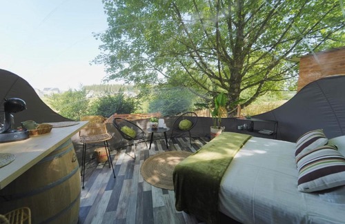 Paliseul Cabin | Bulles Odette & Ginette et Tiny House Suzette "Au guet Marais" Etape Insolite