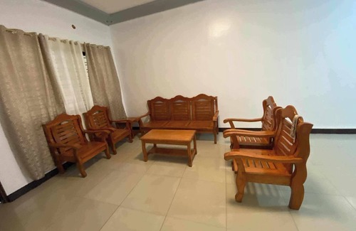 Tandang Sora Apartment | Bulova apartment, fairview Quezon City, 10 minutes walking distance FEU hospital