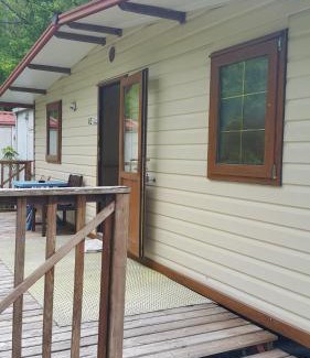 Municipality of Oprtalj Apartment | BUNGALO 2 SOBE I MALI D,BORAVAK S KUHINJOM I terasa