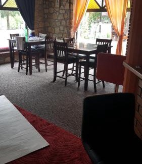 Municipality of Oprtalj Apartment | BUNGALO 2 SOBE I MALI D,BORAVAK S KUHINJOM I terasa