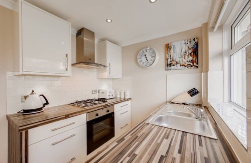 Dymchurch House | Bungalow 2 min walk to beach and sea sleeps 6