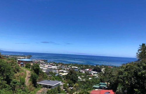 Arue House | Bungalow Aito with Panoramic Ocean View - Bounty Lodge Tahiti
