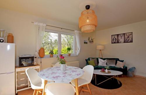 Goldlauter House | Bungalow am Waldesrand/Haus Konrad