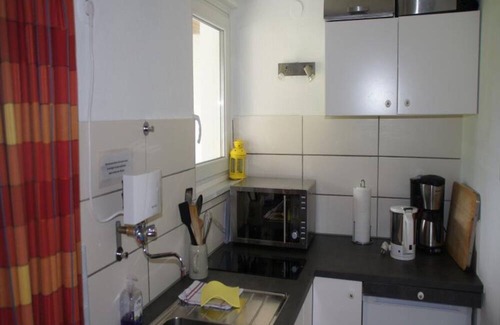 Grafenhausen House | Bungalow 'Angela' with Private Terrace, Shared Garden and Wi-Fi