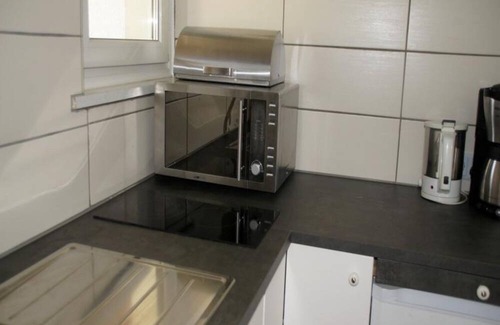 Grafenhausen House | Bungalow 'Angela' with Private Terrace, Shared Garden and Wi-Fi