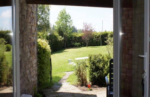 Grafenhausen House | Bungalow 'Angela' with Private Terrace, Shared Garden and Wi-Fi