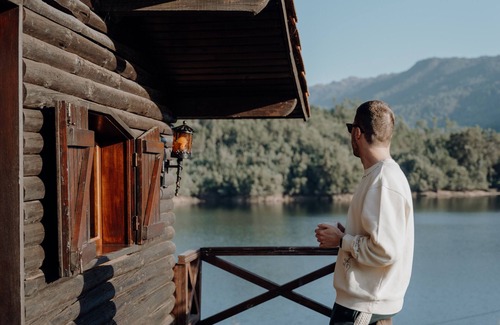 Rio Caldo Ski Chalet | Bungalow Chalé da Caniçada