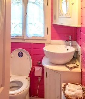 Bussac-Foret House | Bungalow cosy à Bussac-Forêt avec piscine partagée 15 m²