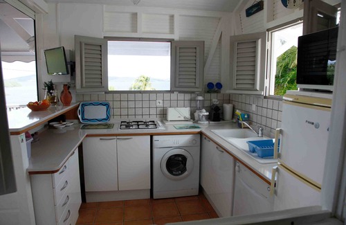 Le Robert House | Bungalow Creole 'the Pipiris'