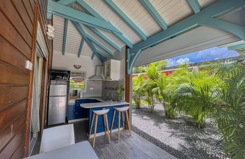 Anse-Bertrand House | Bungalow for rent GP-Anse Bertrand 2/3 P "Surettes Flowers"