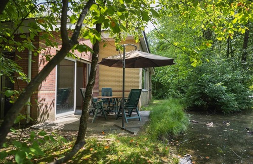 Kootwijk House | Bungalow in Netherlands with Sauna & Privacy