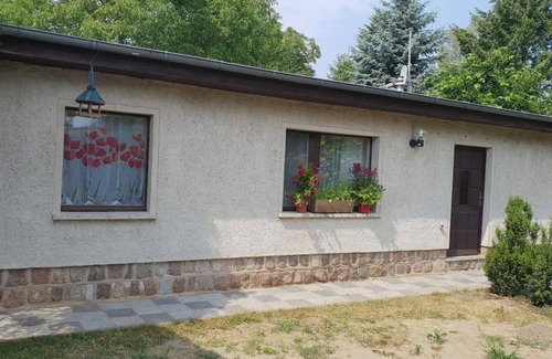 Birkenstein House | Bungalow in the Green with Garden View, Wi-Fi, Terrace & BBQ
