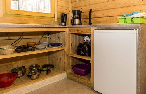 Luetow Apartment | Bungalow Nr. 15 - Urlaub im Bungalow - Mitten im Wald