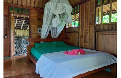 Medewi House | Bungalow T.homestay