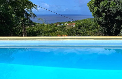 Le Carbet House | Bungalow TI Sunset 2 Piscine Privée Le Carbet
