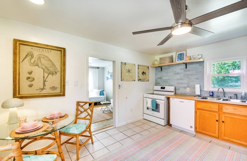 Cape Charles Cottage | Bungalow w/Large Yard: 8 Mi to Cape Charles Beach