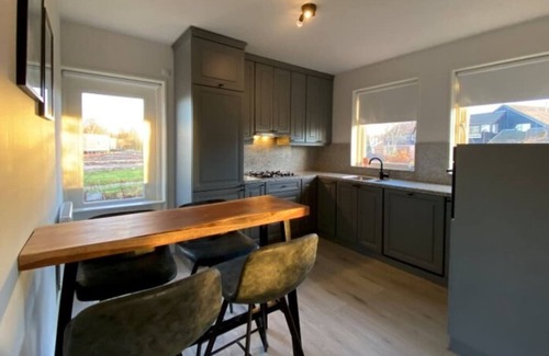 Sint Jansklooster House | Bungalow with 2 bedrooms and enclosed garden