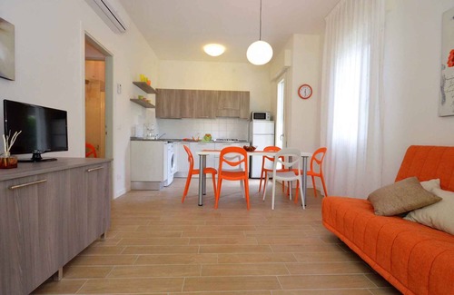Bibione Pineda House | Bungalow with garden and air conditioning