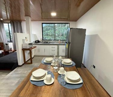 Tena Apartment | Bunker593 Inn