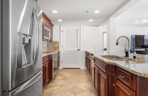 Long Beach Apartment | Bunta's Beach Haven