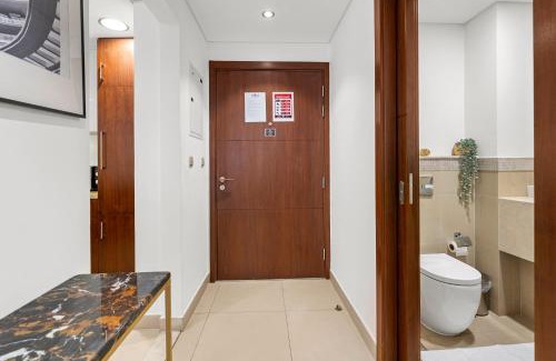 Downtown Dubai Apartment | Burj Vista - Prime Downtown Dubai