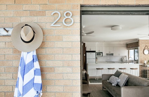 Yamba Apartment | Burleigh on Main - Oceanstays - Pet Friendly