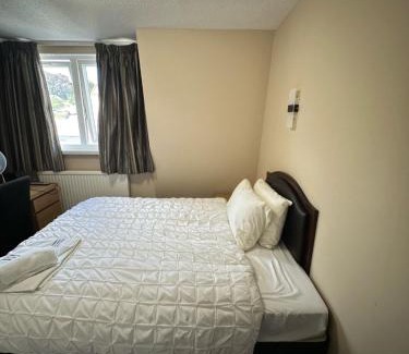 Banchory Hotel | Burnett Arms Hotel