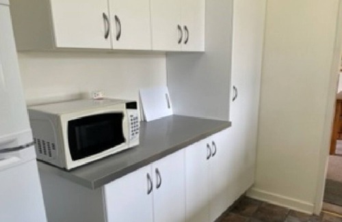 Hanson Other | Burra FarmhousenComfortable 3 bedroom home situated between Burra and Clare.