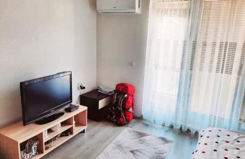 Vitomiricë Hostel | Bus Station Hostel