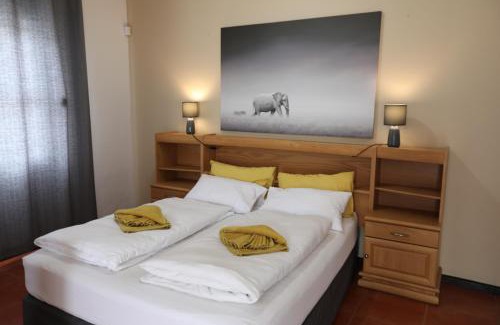 Swakopmund Hotel | Bushbabies-Inn Self-Catering Accommodation