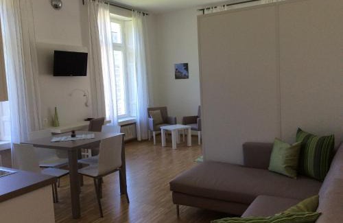 Bellinzona Hotel | Business Center IN Villa