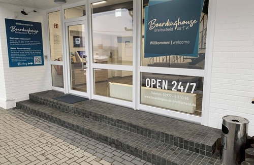 Breitscheid House | Business double room with kitchenette, shower WC - Boardinghouse Breitscheid