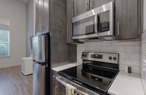 Legacy Park Apartment | Business Stay at Legacy West in Plano Texas.