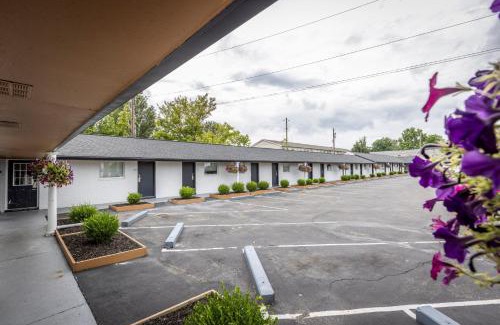 Oxford Hotel | Butler Inn