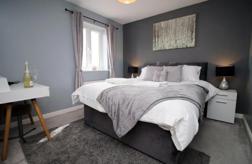 Wootton Bassett House | Buxton Way by Tŷ SA - 3 bedroom house