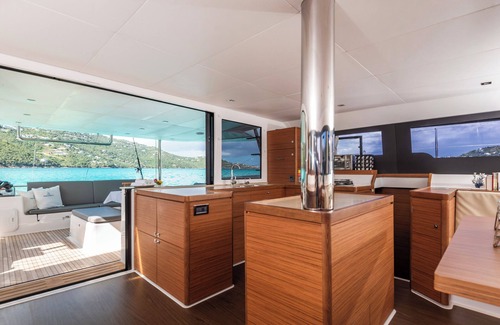 Charlotte Amalie Boat Rental | BVI Crewed Sailing Island Charters, Dining, Drink Package. VRBO Deposit ONLY.