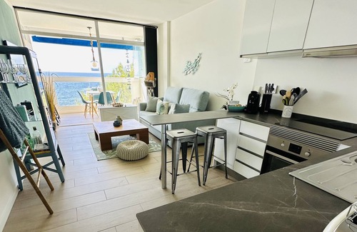 Ses Rotes Velles Apartment | By the sea! Dream apartment Caesar - right by the sea with sea access