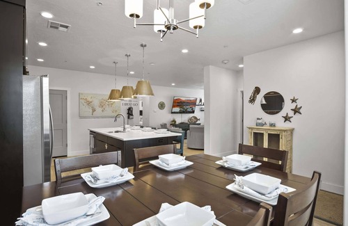 Washington Fields Condo | By the Sea | Ocean Vibes in the Desert!