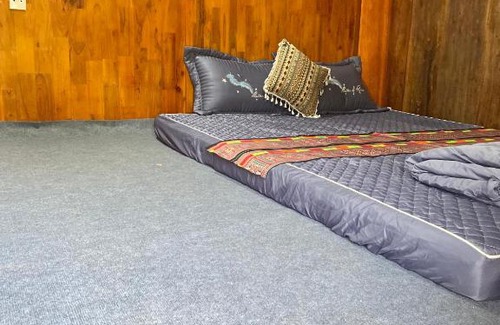 Yen Minh House | By The Stream Homestay