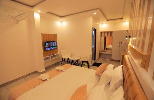 Vayittiri House | By the stream resort wayanad