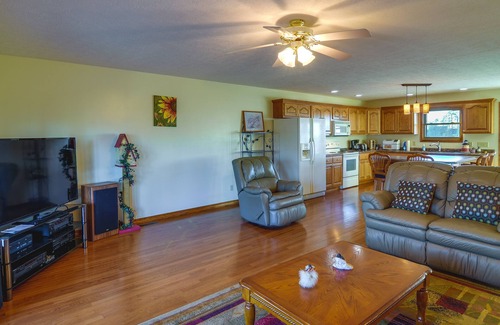Byrdstown Apartment | Byrdstown Apartment < 4 Mi to Dale Hollow Lake!