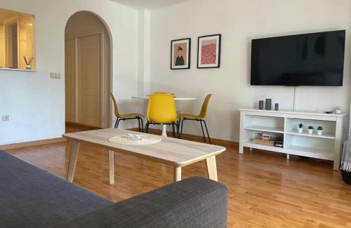 Torrequebrada Apartment | Cálido apartamento con gran terraza y vistas a 600 metros del mar