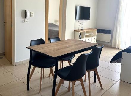 Bahia Blanca Apartment | Cálido y céntrico departamento 5 opcional cochera