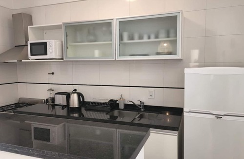 Mendoza City Center Apartment | Cálido y Moderno en complejo privado, con cochera