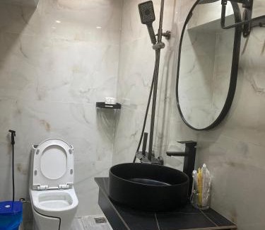 Quan Tom House | Cát Tiên Hotel
