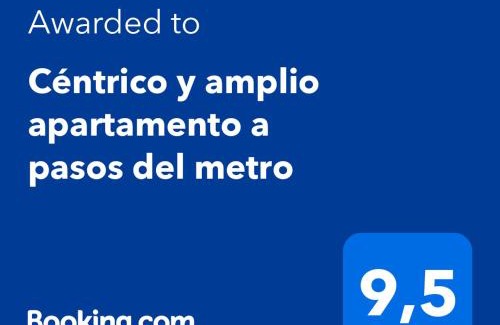 Comuna 15 Apartment | Céntrico y amplio apartamento a pasos del metro