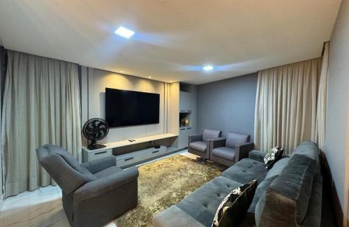 Cabo Branco Apartment | Cézar de Carvalho · Luxuoso apart 05 quartos 100 mts praia Cabo Branco